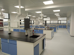 化工行業實驗室（shì）家具案（àn）例