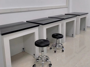 全（quán）鋼天平台03