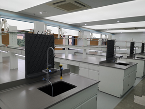 化妝品行業實（shí）驗室（shì）家具案例